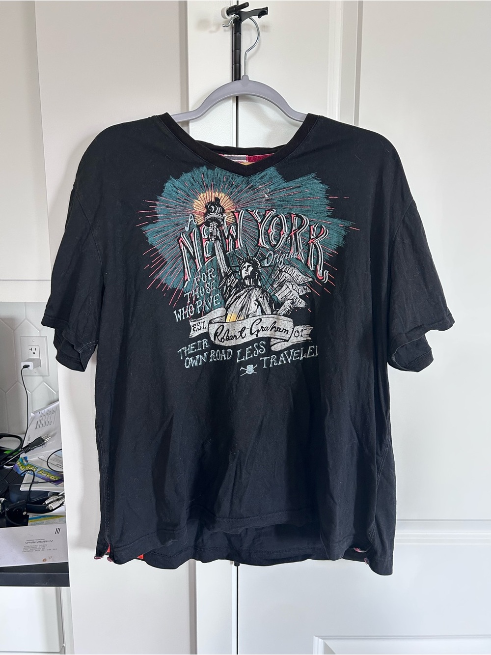 Robert Graham Black Statue of Liberty New York Graphic T-Shirt Luxury Casual Top